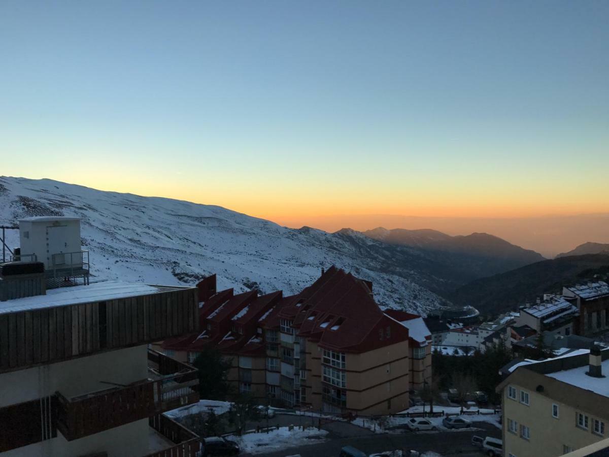 Apartamento De Lujo Con Vistas Panoramicas เซียร์ราเนบาดา ภายนอก รูปภาพ